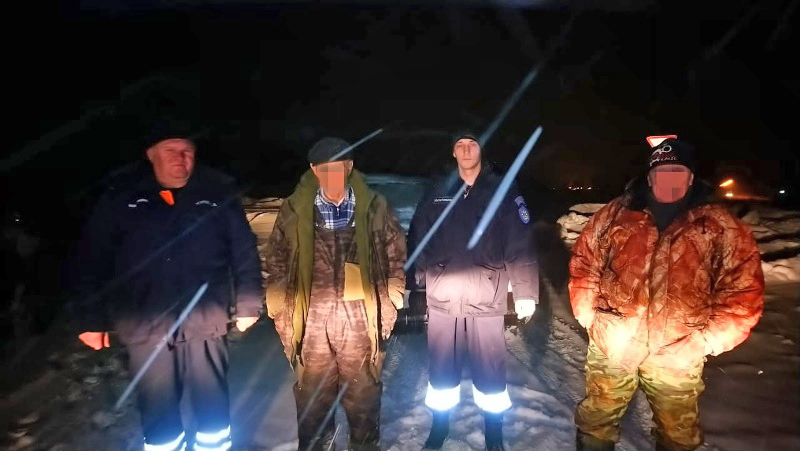 Спасатели ГКУ МО «Мособлпожспас» пришли на выручку мужчине, сбившемуся с пути по дороге с рыбалки